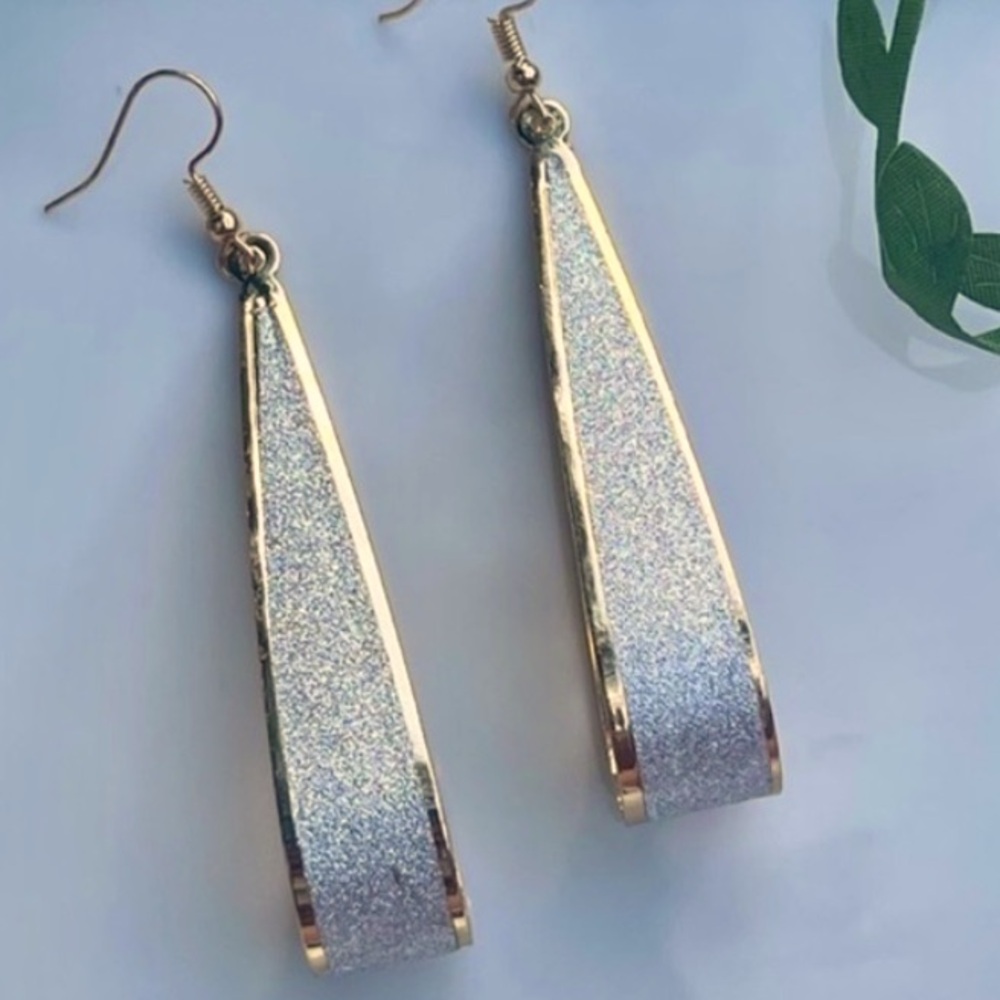 Gold tear drop sparkle earrings